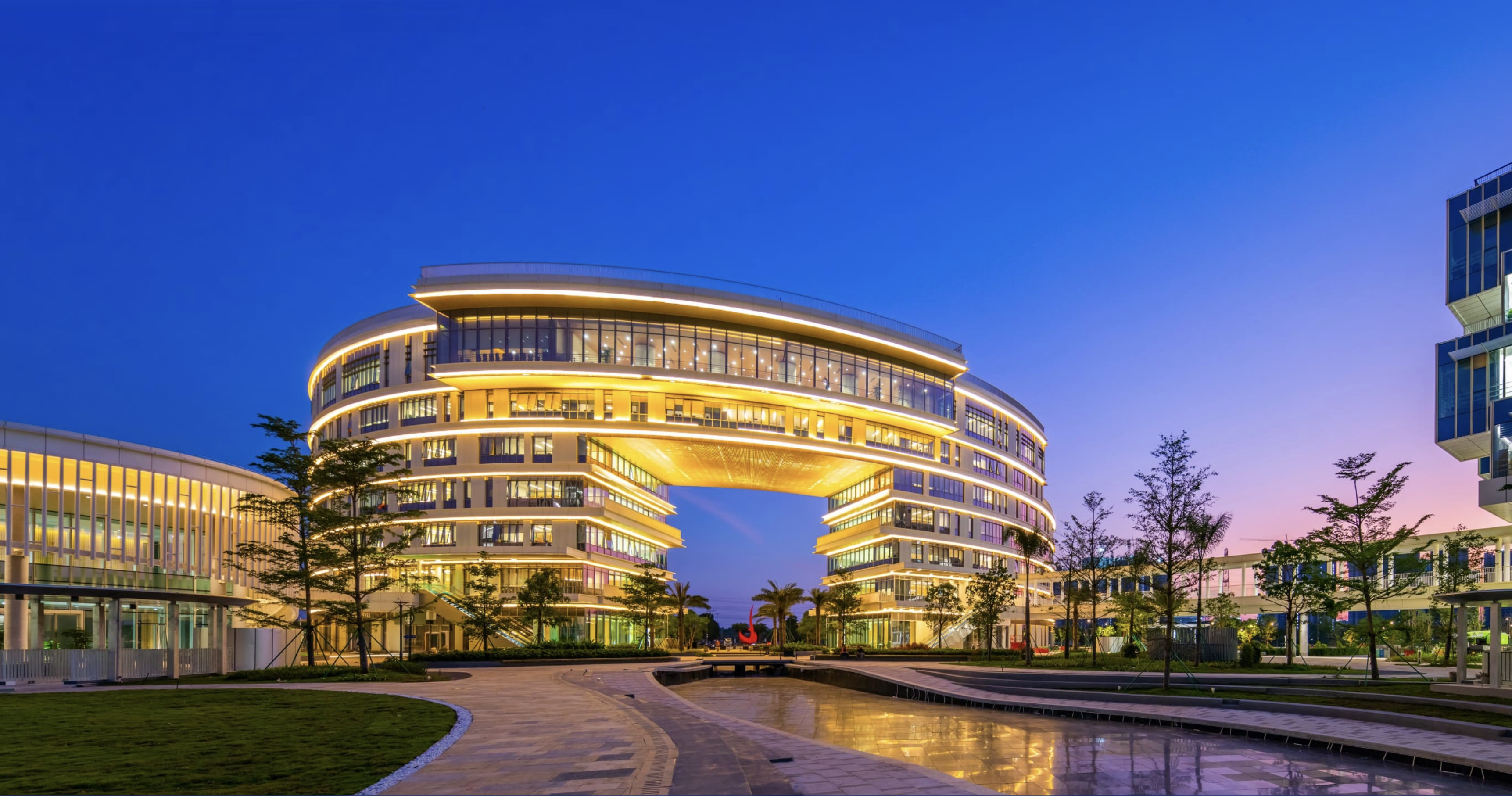 科技园区建筑夜景